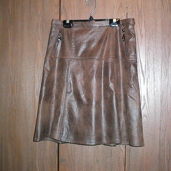 Simili-leather skirt size 3 - Picture 2 of 2